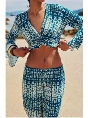 Zara Printed Knot Cropped Top